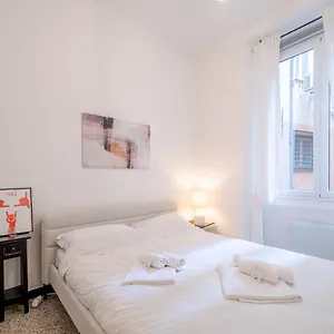 https://central-lovely-apartment-in-genova-netflix.hotelitalianriviera.com